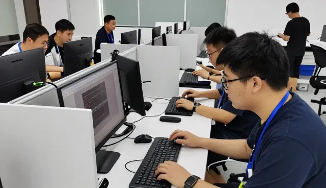 软件开发数字化发展与网络推广应用分析
